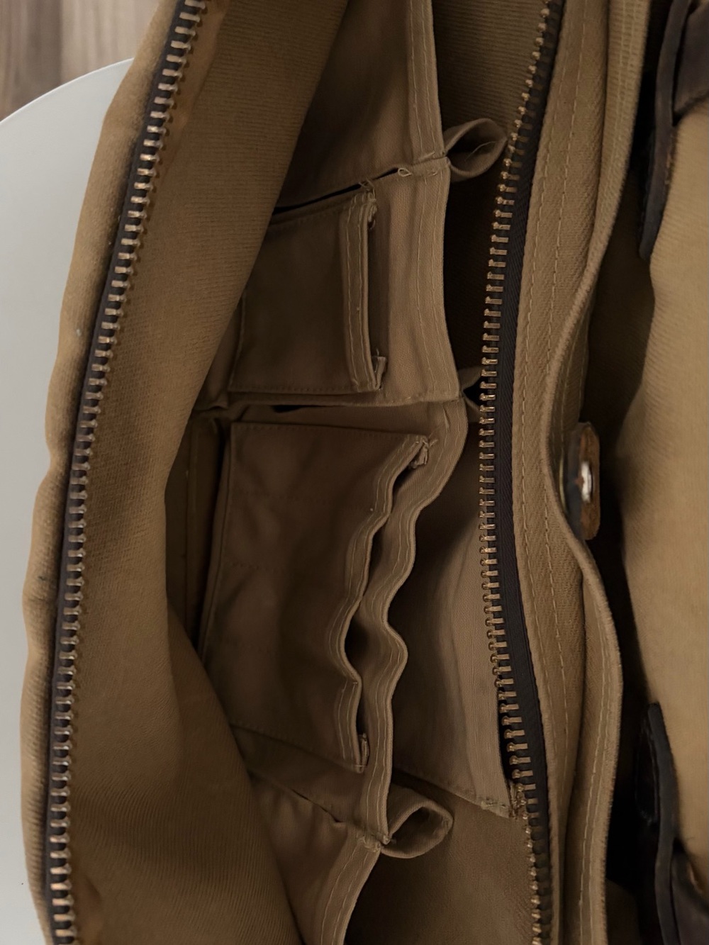 Filson Padded Computer Bag Model 258 Tan - Picture 7 of 8